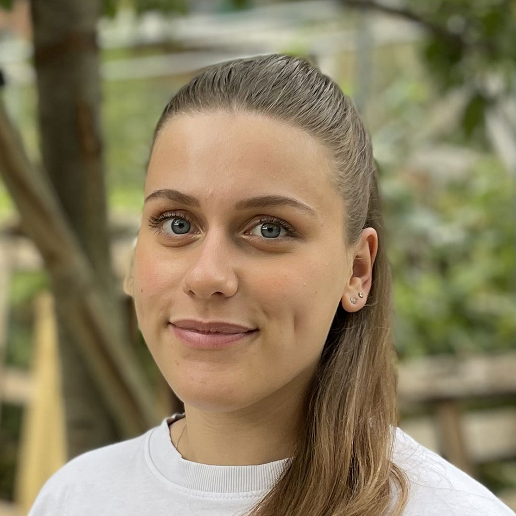 Lucie Pernet